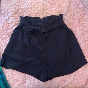 H&M Black High-Waist Shorts with Bow